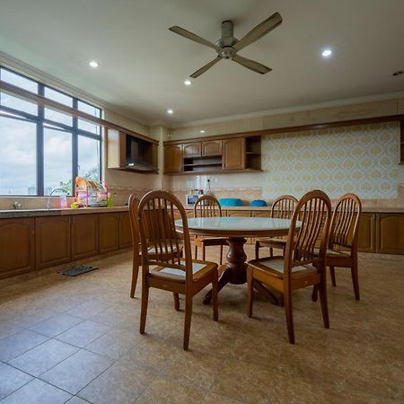 קוטה בארו Mk Homestay Wakaf Che Yeh With Bathtub - Max 14 Pax מראה חיצוני תמונה