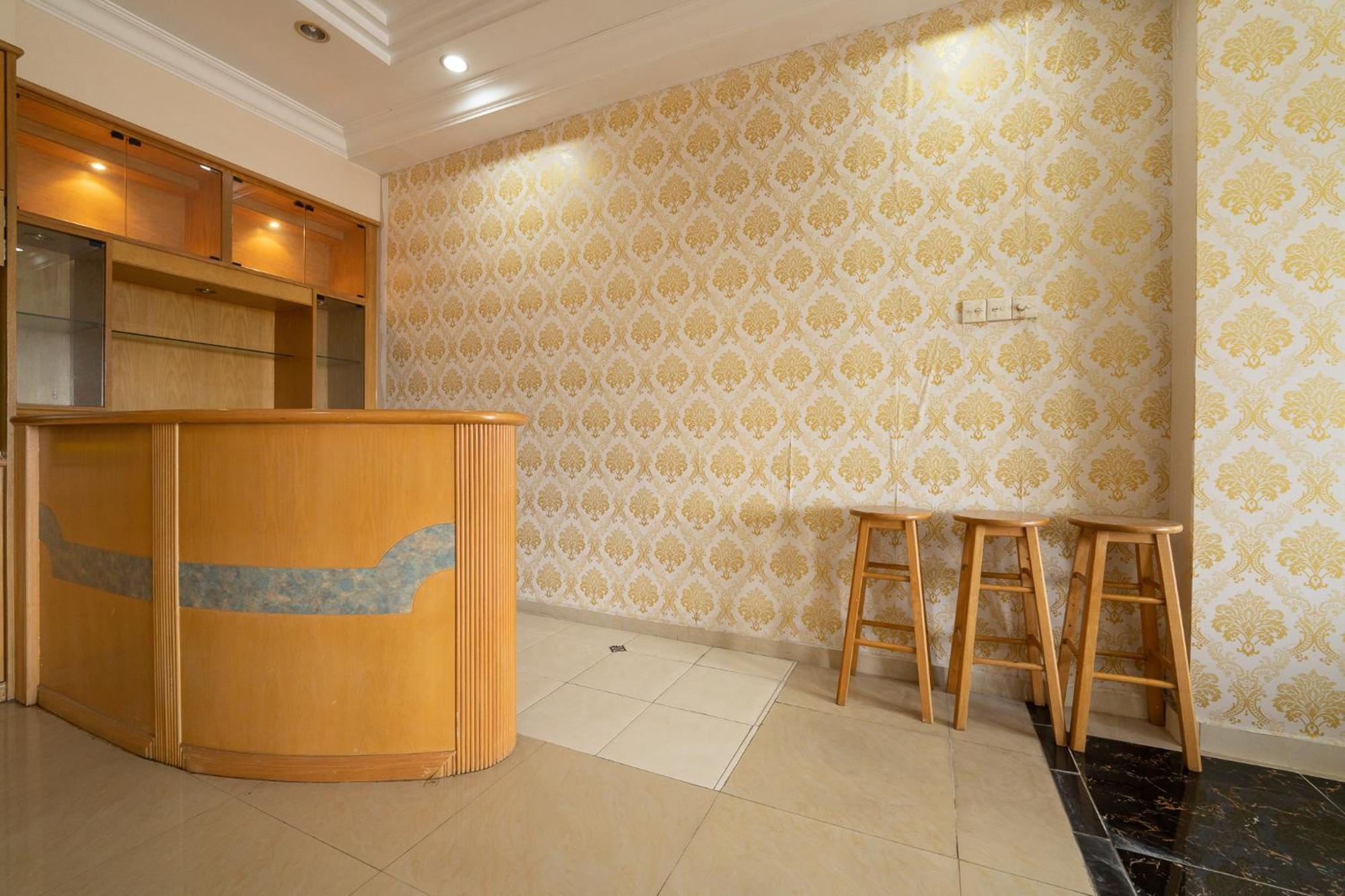 קוטה בארו Mk Homestay Wakaf Che Yeh With Bathtub - Max 14 Pax מראה חיצוני תמונה